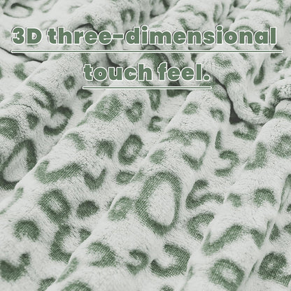 Cow Print Blanket for Couch Bed, Fuzzy Fleece Soft Blankets and Throws, Brown White Western Home Decor, All Season Cozy Birthday Gifts for Cow Lovers Women Men Girls Boys, 50x60 Inches