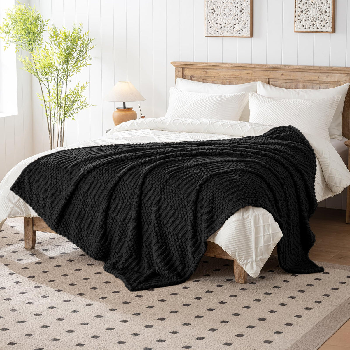 Rust Throw Blanket - Soft & Fluffy Fleece, Cute & Aesthetic, Perfect for Sofa, Couch, Chair, Bed, Living Room & Bedroom, All-Season Use, Plush & Cozy Decorative Blanket