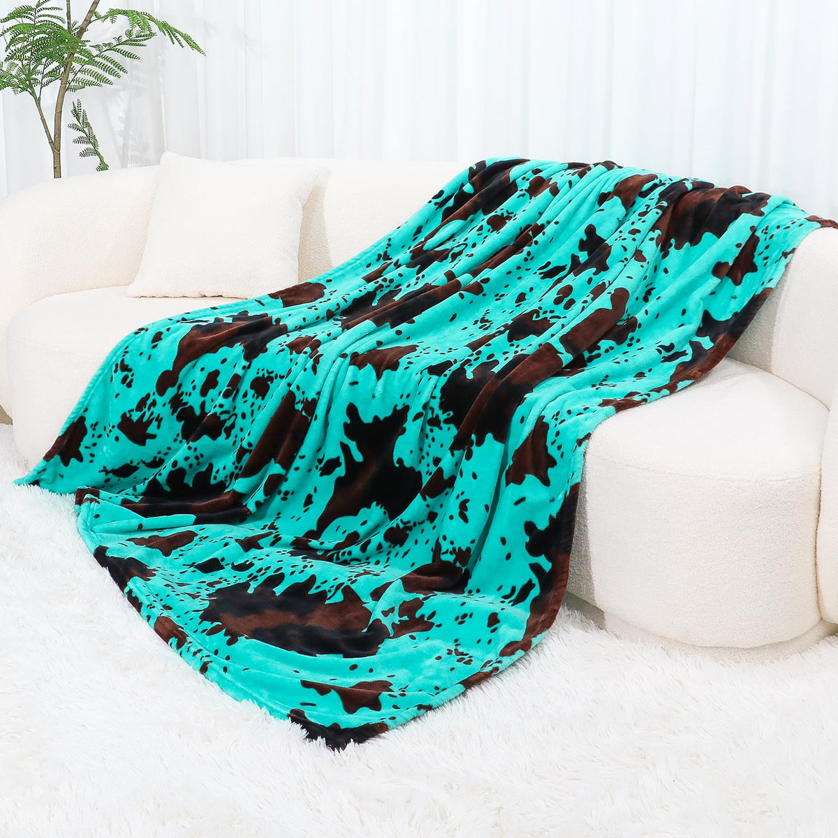 Cow Print Blanket for Couch Bed, Fuzzy Fleece Soft Blankets and Throws, Brown White Western Home Decor, All Season Cozy Birthday Gifts for Cow Lovers Women Men Girls Boys, 50x60 Inches