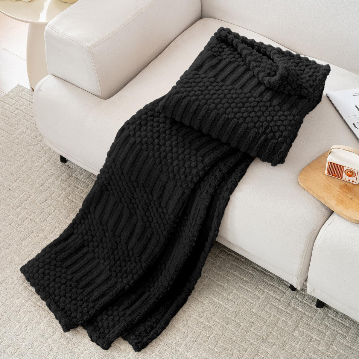 Rust Throw Blanket - Soft & Fluffy Fleece, Cute & Aesthetic, Perfect for Sofa, Couch, Chair, Bed, Living Room & Bedroom, All-Season Use, Plush & Cozy Decorative Blanket