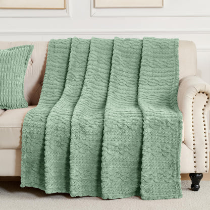 Rust Throw Blanket - Soft & Fluffy Fleece, Cute & Aesthetic, Perfect for Sofa, Couch, Chair, Bed, Living Room & Bedroom, All-Season Use, Plush & Cozy Decorative Blanket